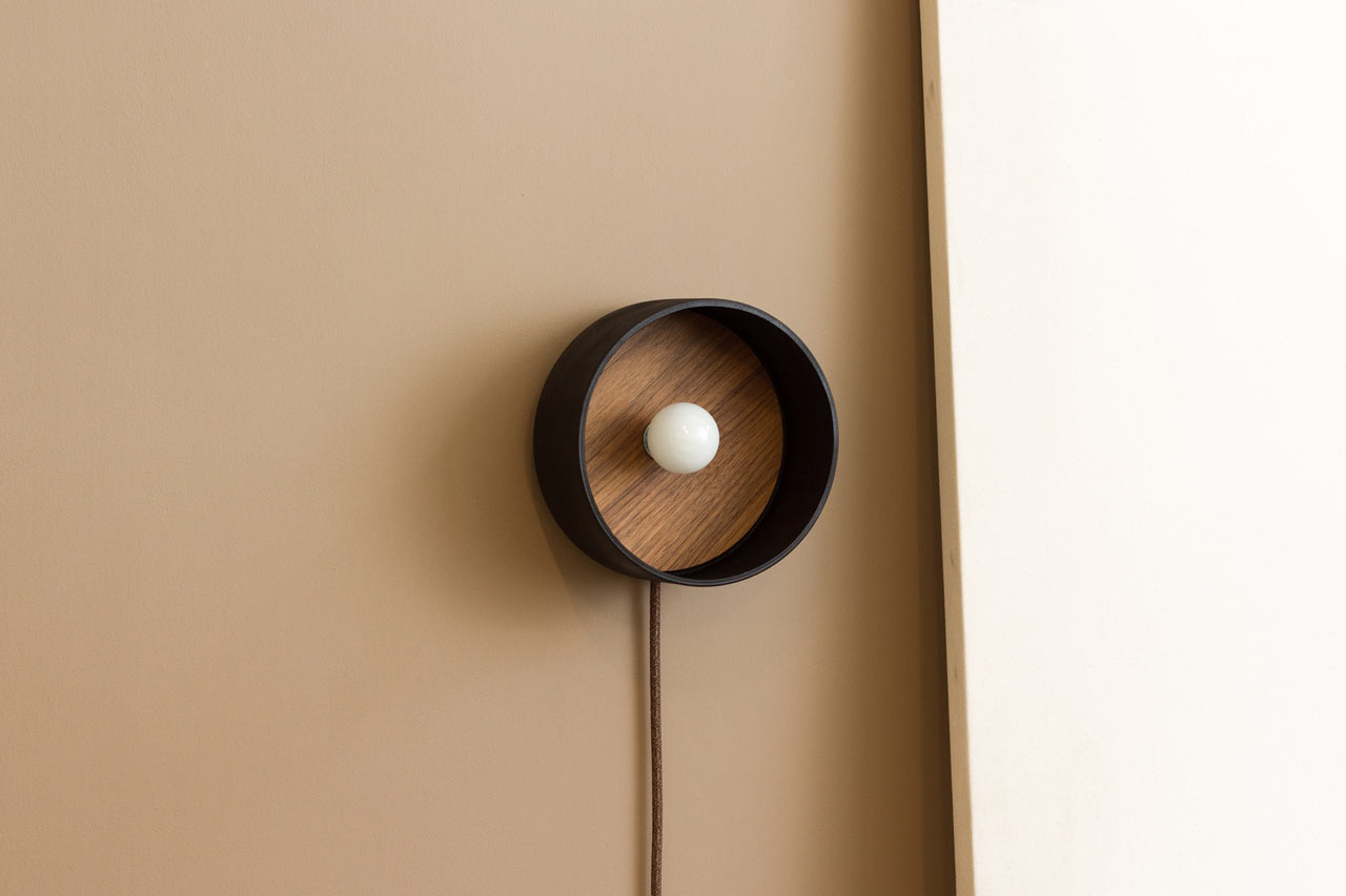 This is ODIS sconce in minimalist style with an industrial feel, it's stylish and laconic