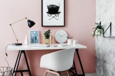 rose wall for a retro working area look