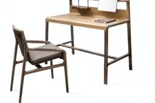 01 Scribe is a luxurious desk that shows off chic retro design and timeless quality of Italian materials