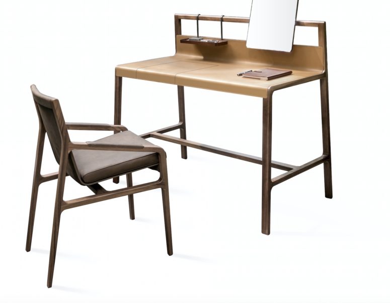 Scribe is a luxurious desk that shows off chic retro design and timeless quality of Italian materials