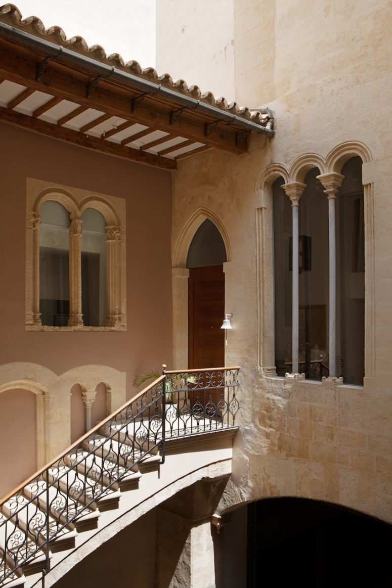 Renovated And Customized Pirate Palace in Mallorca