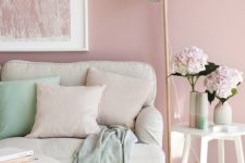 using neutrals to decorate a living room