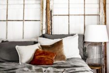 06 rust-colored velvet will make your bedroom refined and chic and will add coziness to the space