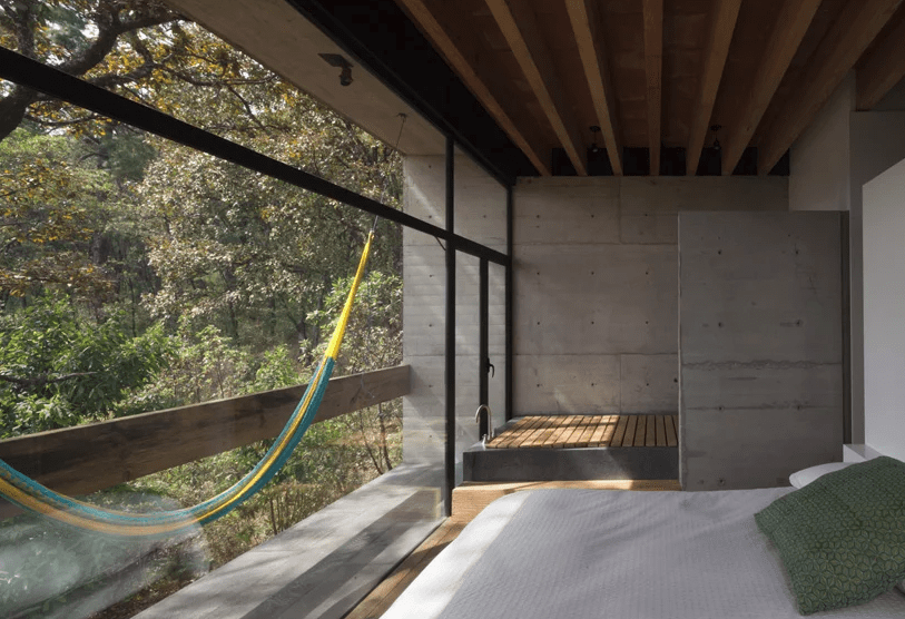 The master bedroom includes a bathtub and a balcony with a hammock to relax as much as possible