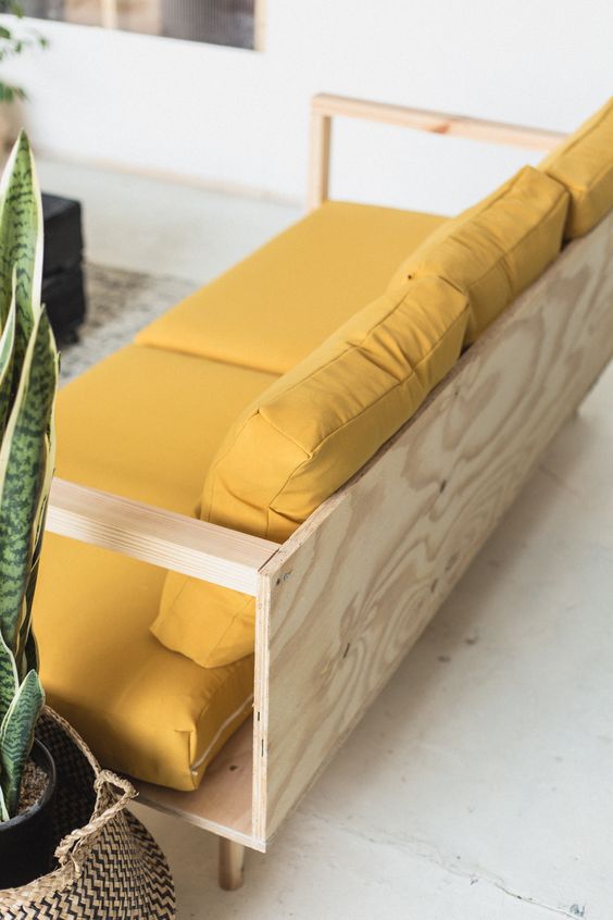 DIY some furniture if you feel like, or renovate existing pieces, it's not always difficult