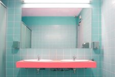 cool, colorful bathroom