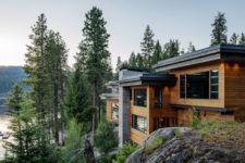 01 This gorgeous home is called Cliff House and is built into the boulders on the shores of Payette Lake in Idaho
