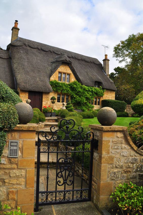 a thatched roof is a characteristic features of traditional English cottages, which is sure to make yours very vintage-like