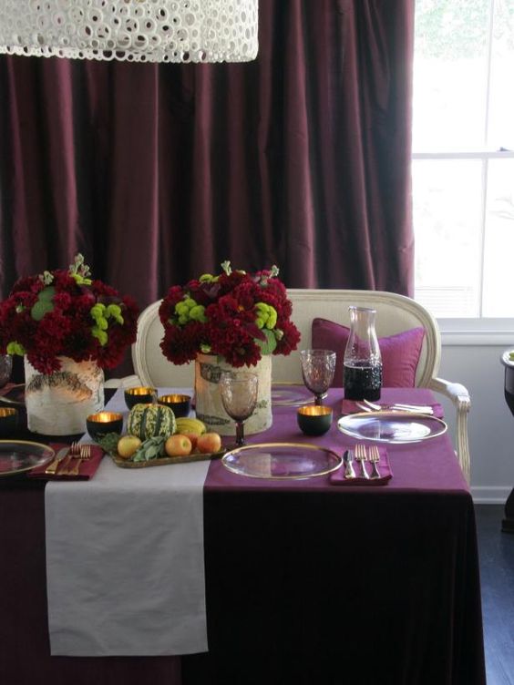 purple and burgundy were used to make this tablescape extra bold and fun