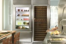 20 the fridge shows off perfect order inside, which should be kept there all the time for a chic look