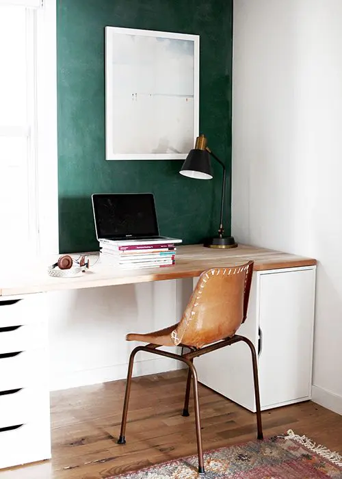 make your home office nook bolder with a combo of emerald and white, such a statement wall makes the space cooler