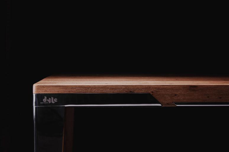 Dyle is a series of luxurious dining tables  that are 100% handmade with attentoin to detail