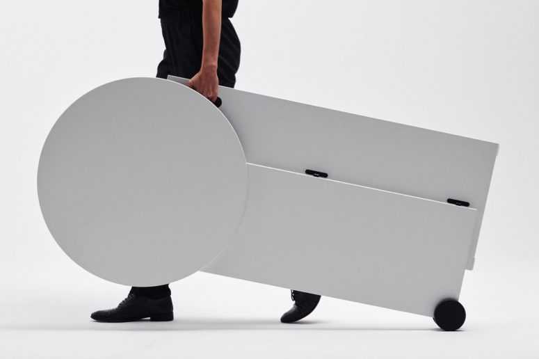 TEMP desk is a rollable and foldable piece that totally responds all the modern requirements of changeable spaces