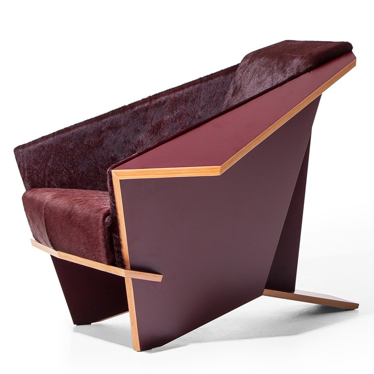 The chair is available in several colors and with short-hair leather, there are ony 450 items, hurry up to gte one