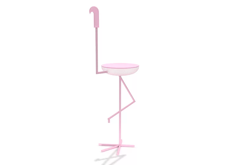 This is how you can transform your flamingo into a coffee table