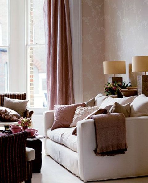 touches of dusty pink in a neutral space bring girlish vibes and elegance