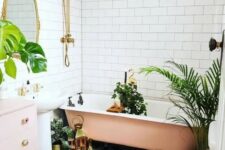 a cozy tropical bathroom design