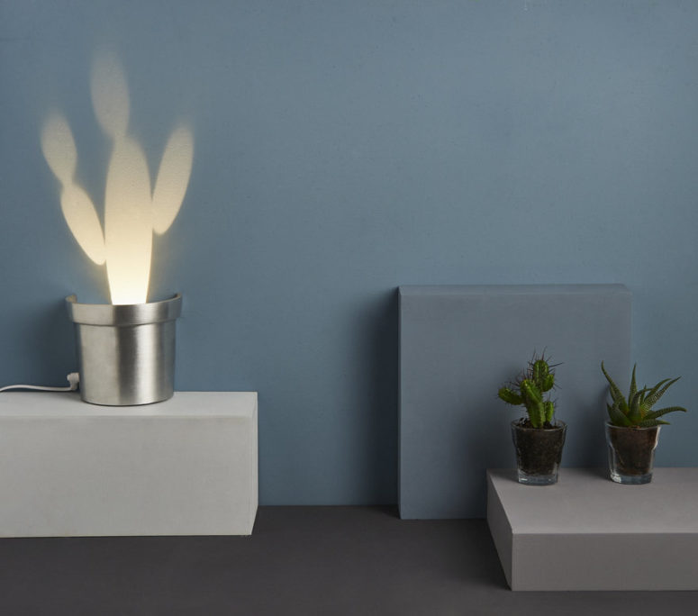 These simple yet catchy lamps are called Cactus and they feature these shapes only with light