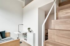02 The designers used the high ceiling – 3.4 meters to create two levels in the flat