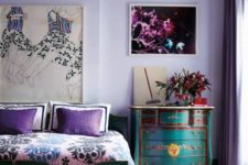 03 a bold bedroom with lilac walls, turquoise and emerald furniture and purple and pink details