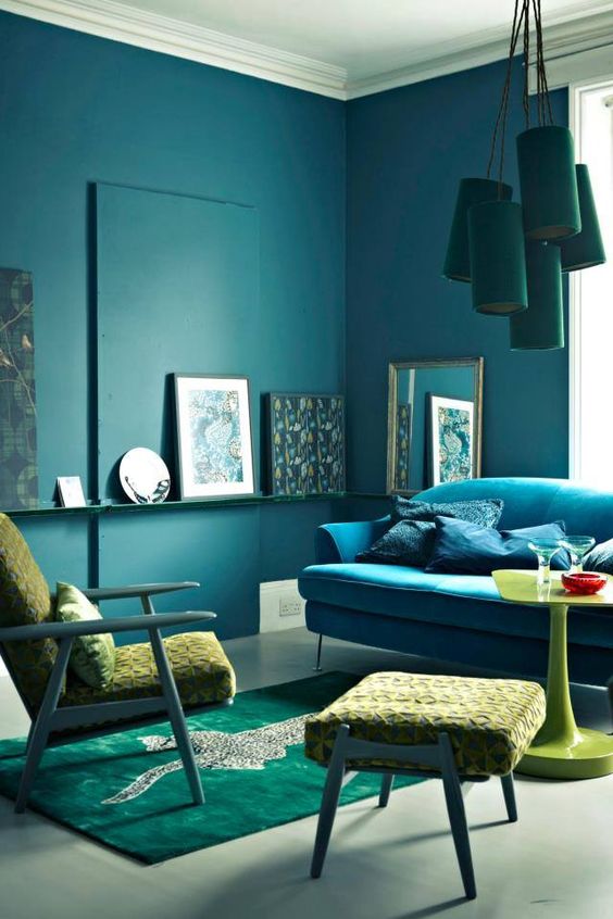 An analogous color scheme in the living room   dark green, turquoise and neon yellow