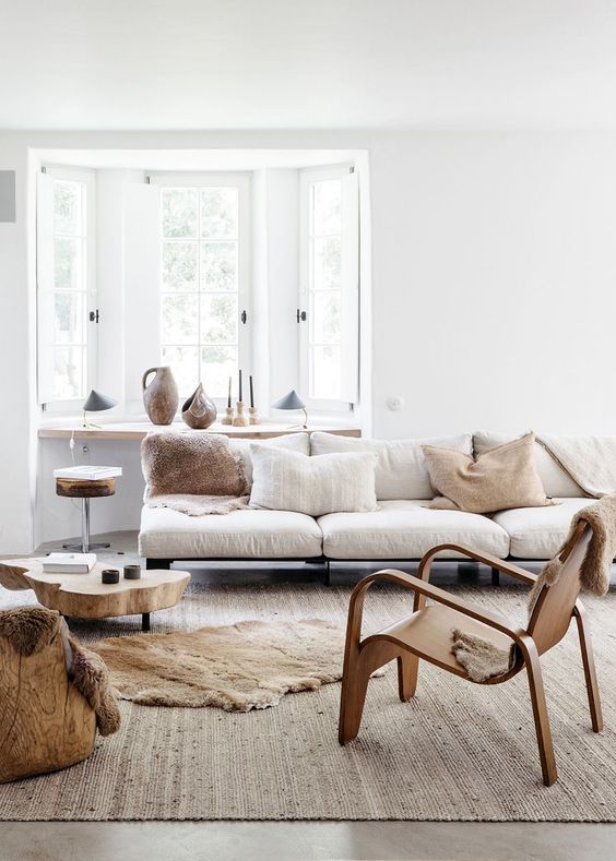 layer up neutrals using an analogous color scheme, it's a fresh and cool idea