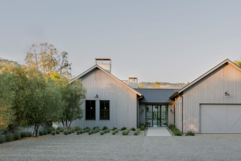 Calistoga Residence As A Modern Take On Farmhouses