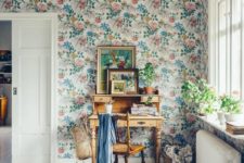17 beautiful vintage-inspired summer-like wallpaper in blue and coral shades looks gorgeous