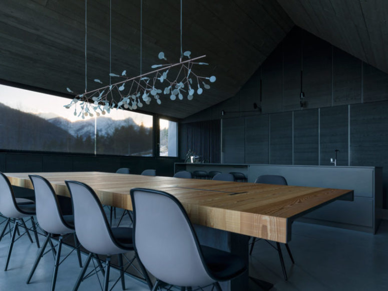 Moody shades and minimalist aesthetics are used to avoid distracting attention from the views