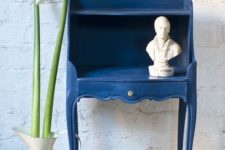 06 a vintage furniture piece painted classic blue is a chic and refined idea that will make your space trendy