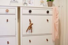 sometimes all you need to do is to hack your IKEA Hemnes cabinet with pulls or knobs to give it a fresh look