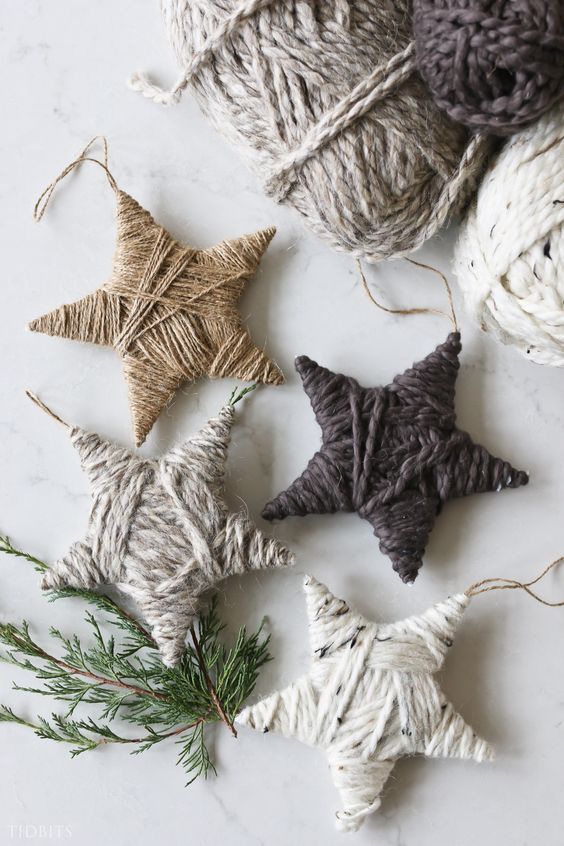 yarn wrapped star-shaped ornaments are cute and cool for Christmas decor, they are easy to make