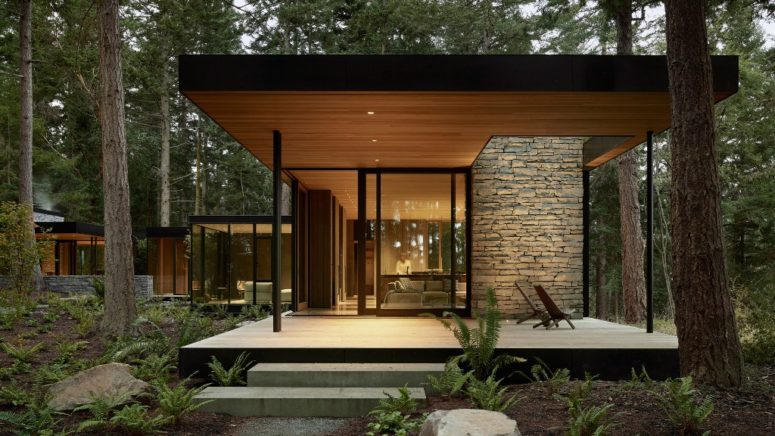 Contemporary Family Dwelling In Washington
