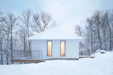 01 This ultra-minimalist white chalet is called Poisson Blanc and is located in Canada
