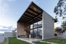01 This house in Ecuador features an ultra-contemporary design and is inspired by the exposed concrete it’s made from