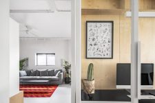 small spaces relies on texture and bold colors