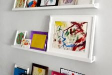 18 modern white ledges like these ones will show off your kids’ artworks at their best – in frames or without any