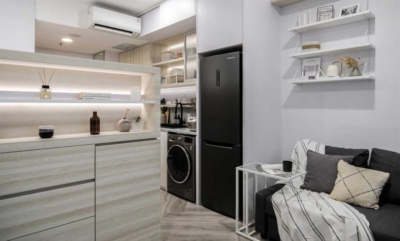 All the appliances are built-in and furniture is also built-in where it's possible