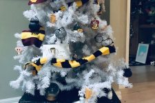 a HP-themed Christmas tree decor