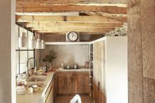 a cozy farmhouse kitchen design