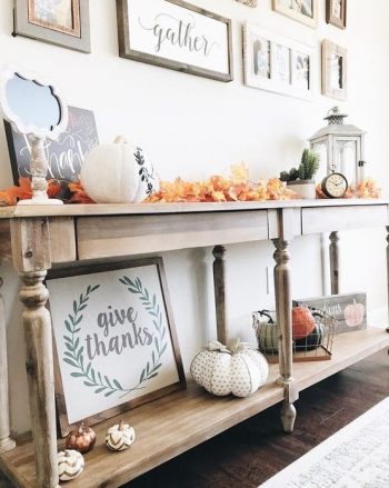 40 Ideas To Style Your Console Table Like A Pro - DigsDigs