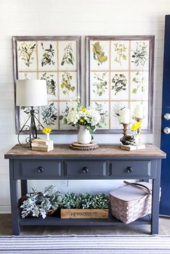 40 Ideas To Style Your Console Table Like A Pro - DigsDigs