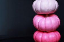 11 DIY paint and glitter ombre pumpkins in pink shades will be a beautiful and chic solution for your pink Halloween party