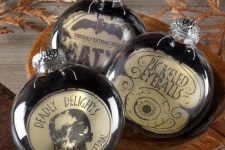 26 vintage-inspired black and white Halloween ornaments with vintage prints are amazing for Halloween tree styling