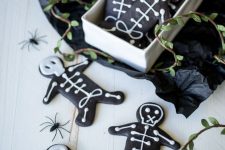 33 black and white skeleton gingerbread Halloween ornaments are an alternative to those gingerbread men we make for Christmas