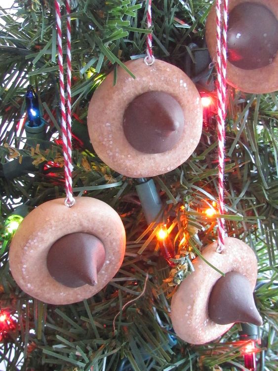 Peanut butter cookie Christmas ornaments are a gorgeous and delicious looking holiday decor idea