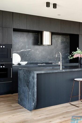 52 Black Kitchen Islands For A Bold Look - DigsDigs