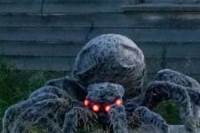 38 a giant and very spooky Halloween spider will isntantly turn your outdoor or indoor space in a scary one and will frighten everyone for sure