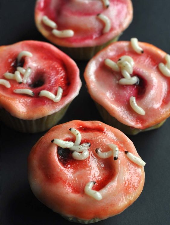 maggots cleaning wounds cupcakes look really realistic and will make your guests feel awful