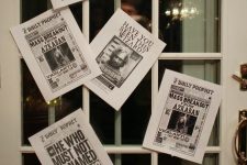 simple Halloween door or window decor with black and white Wanted signs is a cool idea for your Harry Potter party